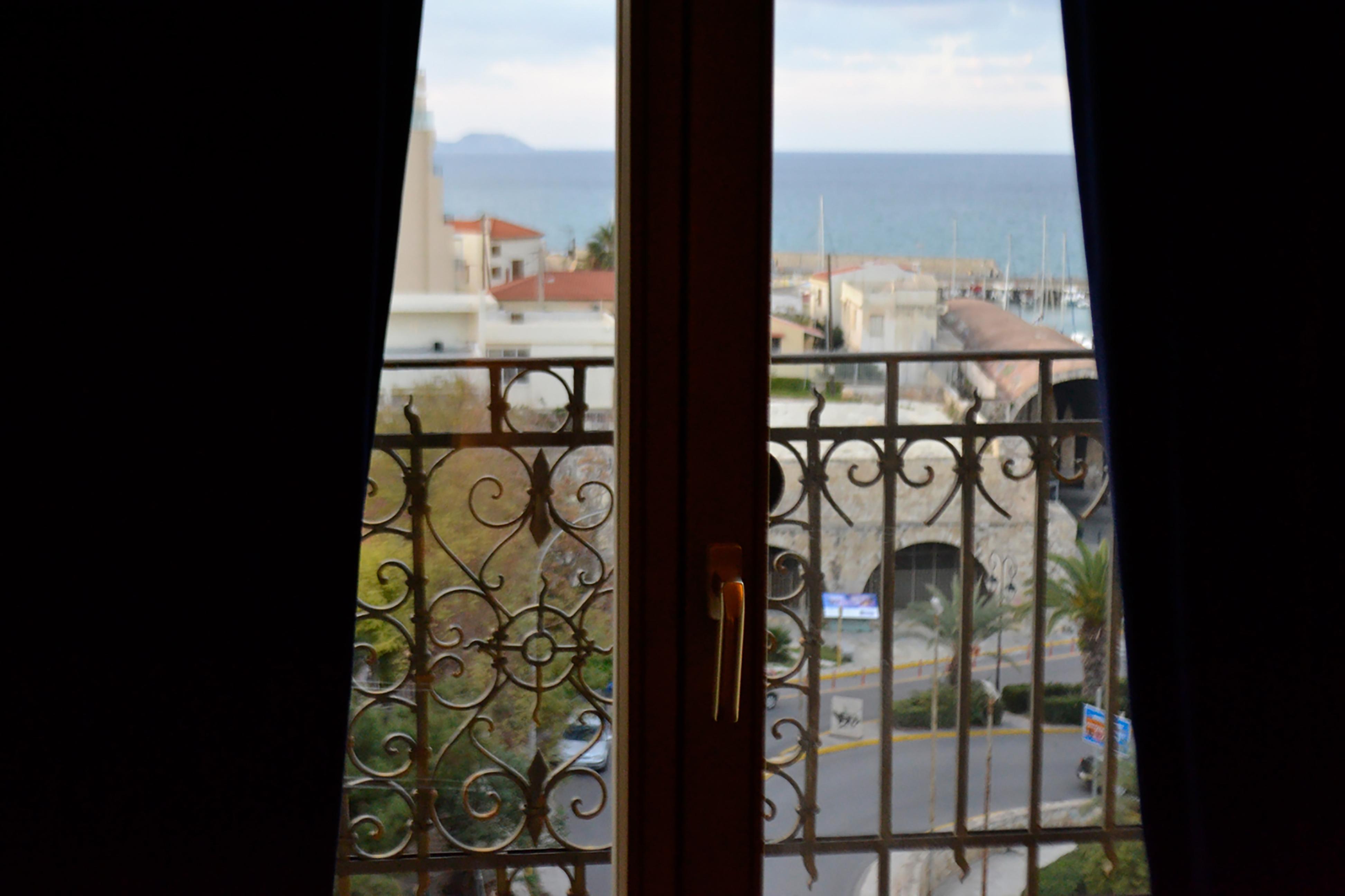 Gdm Megaron, Historical Monument Hotel Heraklion  Exterior photo View from the hotel