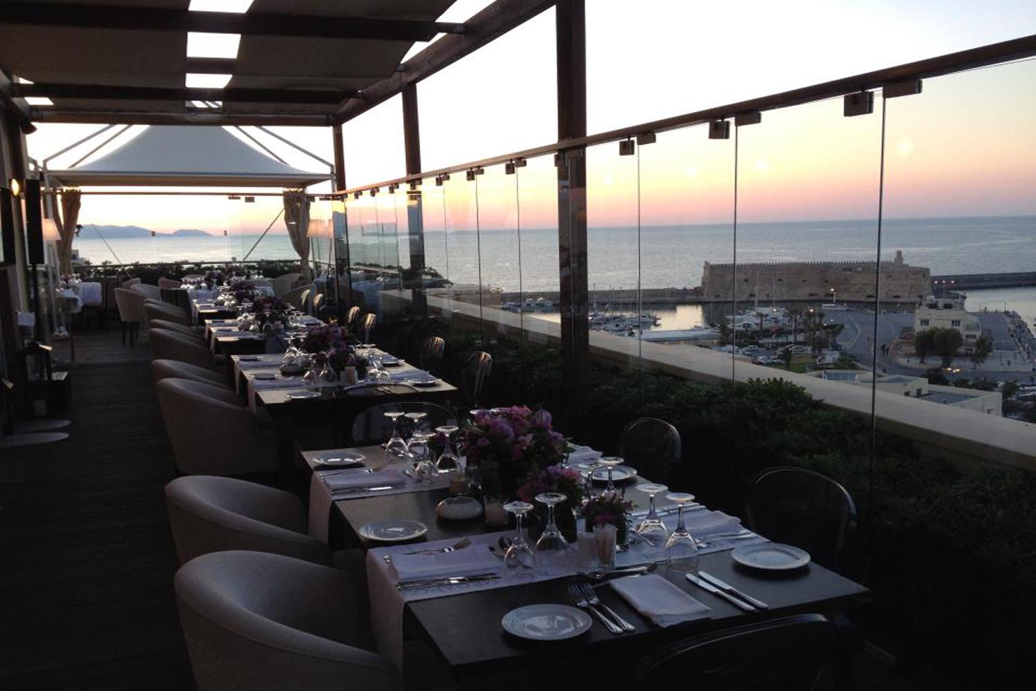 Gdm Megaron, Historical Monument Hotel Heraklion  Exterior photo The Sky Bar
