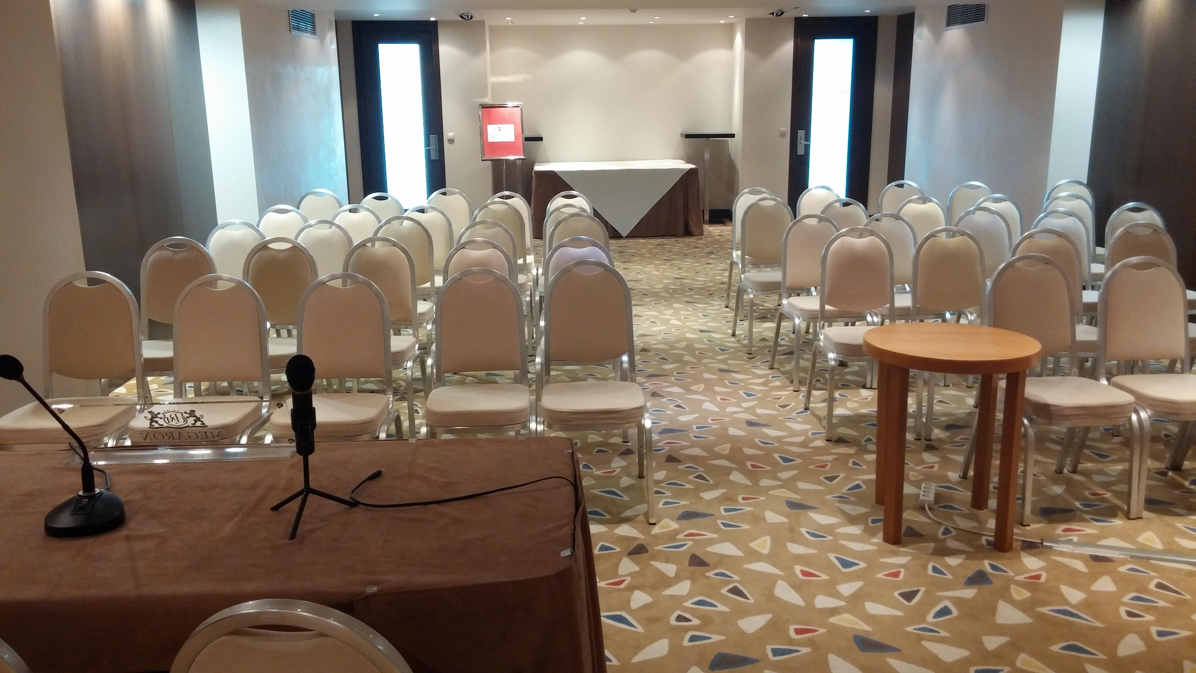 Gdm Megaron, Historical Monument Hotel Heraklion  Exterior photo The interior of the meeting room
