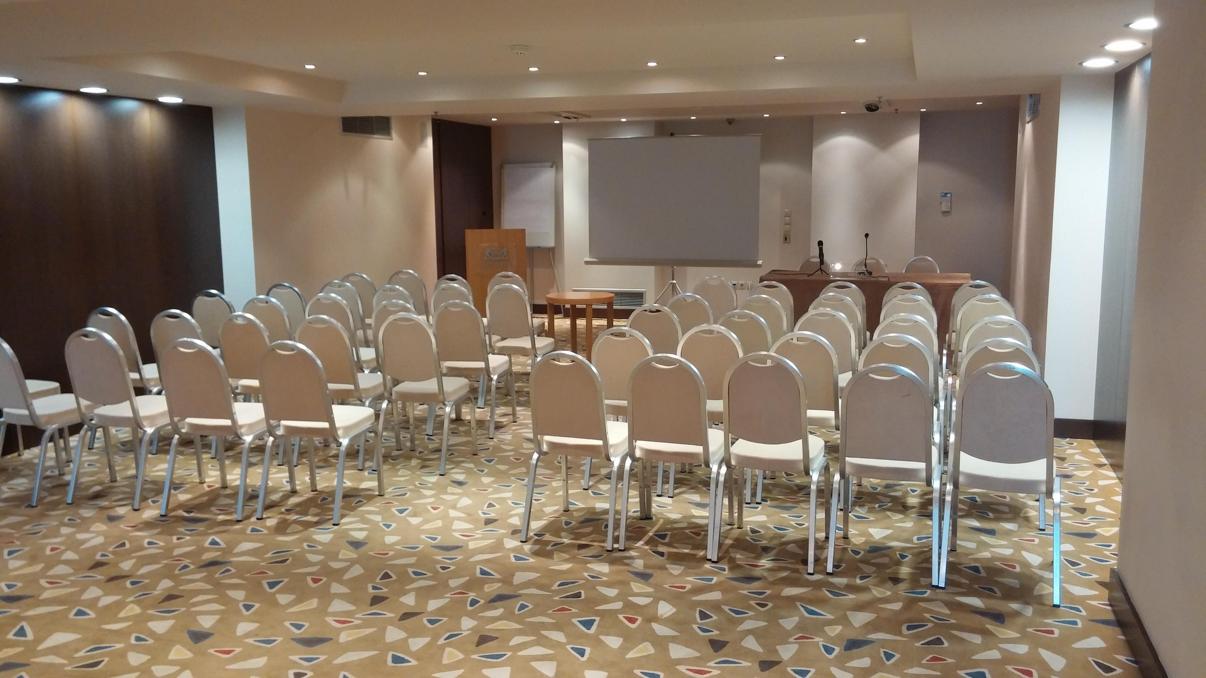 Gdm Megaron, Historical Monument Hotel Heraklion  Exterior photo A typical meeting room