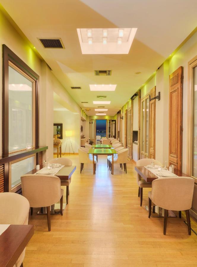 Gdm Megaron, Historical Monument Hotel Heraklion  Exterior photo Restaurant