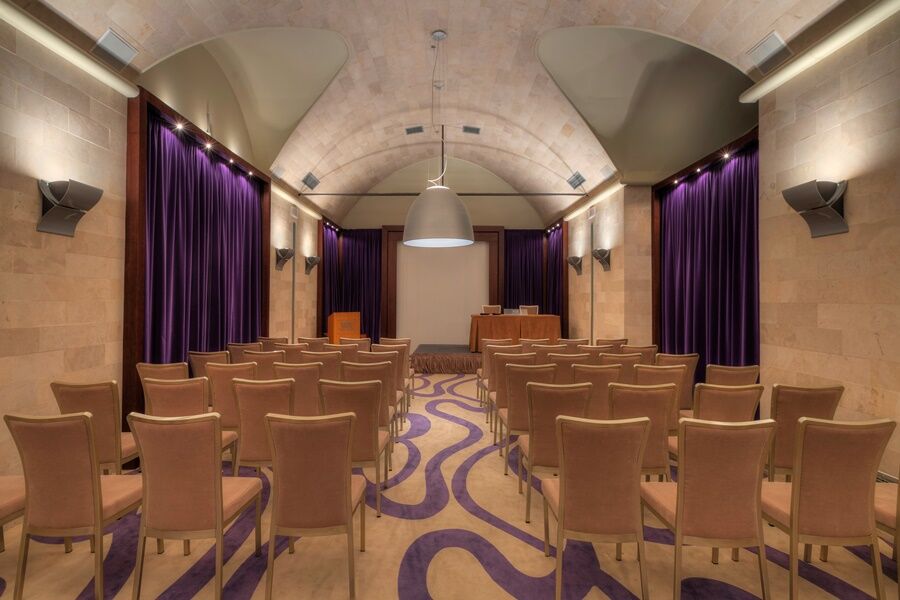 Gdm Megaron, Historical Monument Hotel Heraklion  Exterior photo The interior of the conference hall