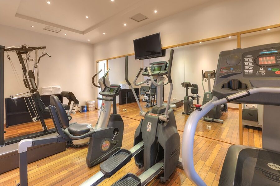 Gdm Megaron, Historical Monument Hotel Heraklion  Exterior photo The gym at the hotel
